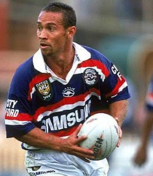* Pre-Order* Roosters 90 seasons badge