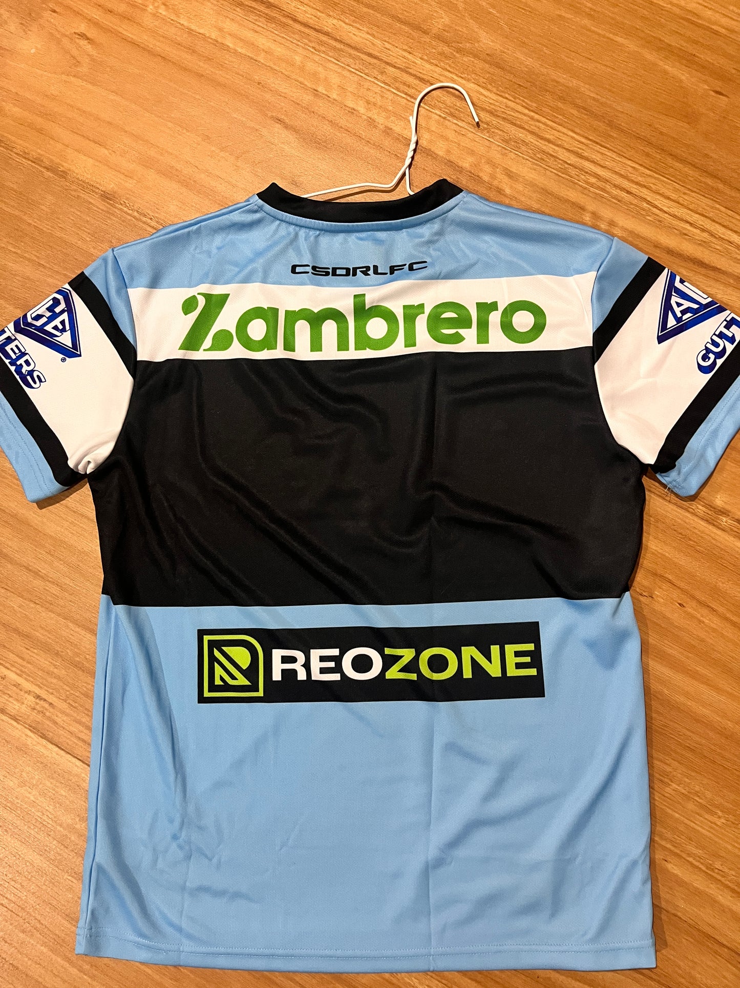 Cronulla Sharks 2025 Signed jersey 121/250